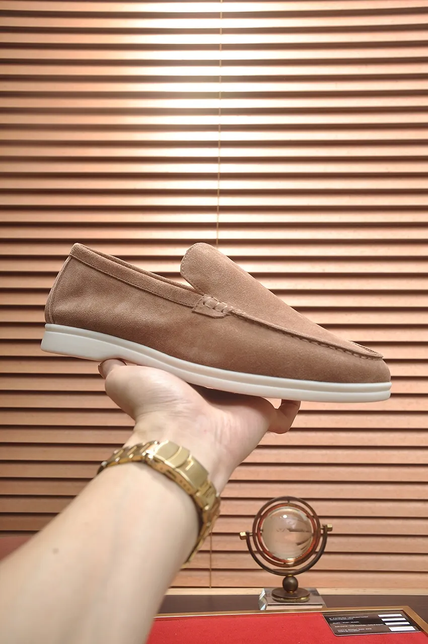 Men's shoes 💰400💶[𝐥𝐨𝐫𝐨 𝐏𝐢𝐚𝐧𝐚] [Couple model] High-end quality, affordable price, LP classic loafers, Italian treasure brand, the only brand that can match Hermès! Only after wearing it do we know that we can’t live up to our feet. Women’s code: 35-40 (customized sizes 34, 41, 42 are non-returnable) Men’s code: 38-44 (customized 45, 46, 47, 48 are non-refundable) Fabric: Customized imported cashmere Lining: Customized imported fetal cowhide Foot: Imported benzene-dyed calfskin Outsole: Exclusive original glass rubber outsole
